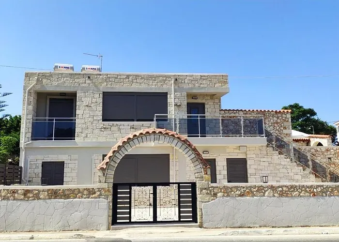 Ioanna 2 * Chania (Crete)